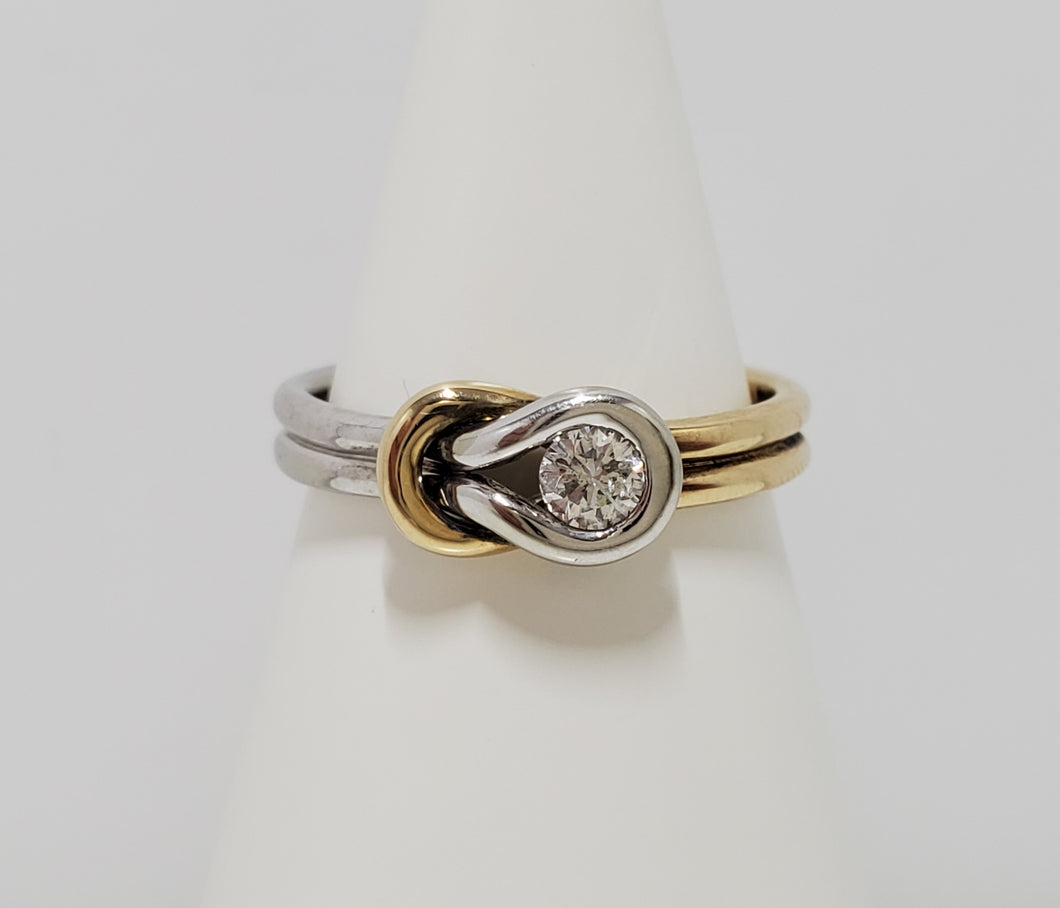 10k White and Yellow Gold Diamond Ring