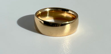 10k Ladies Comfort Fit Wedding Band in Yellow Gold
